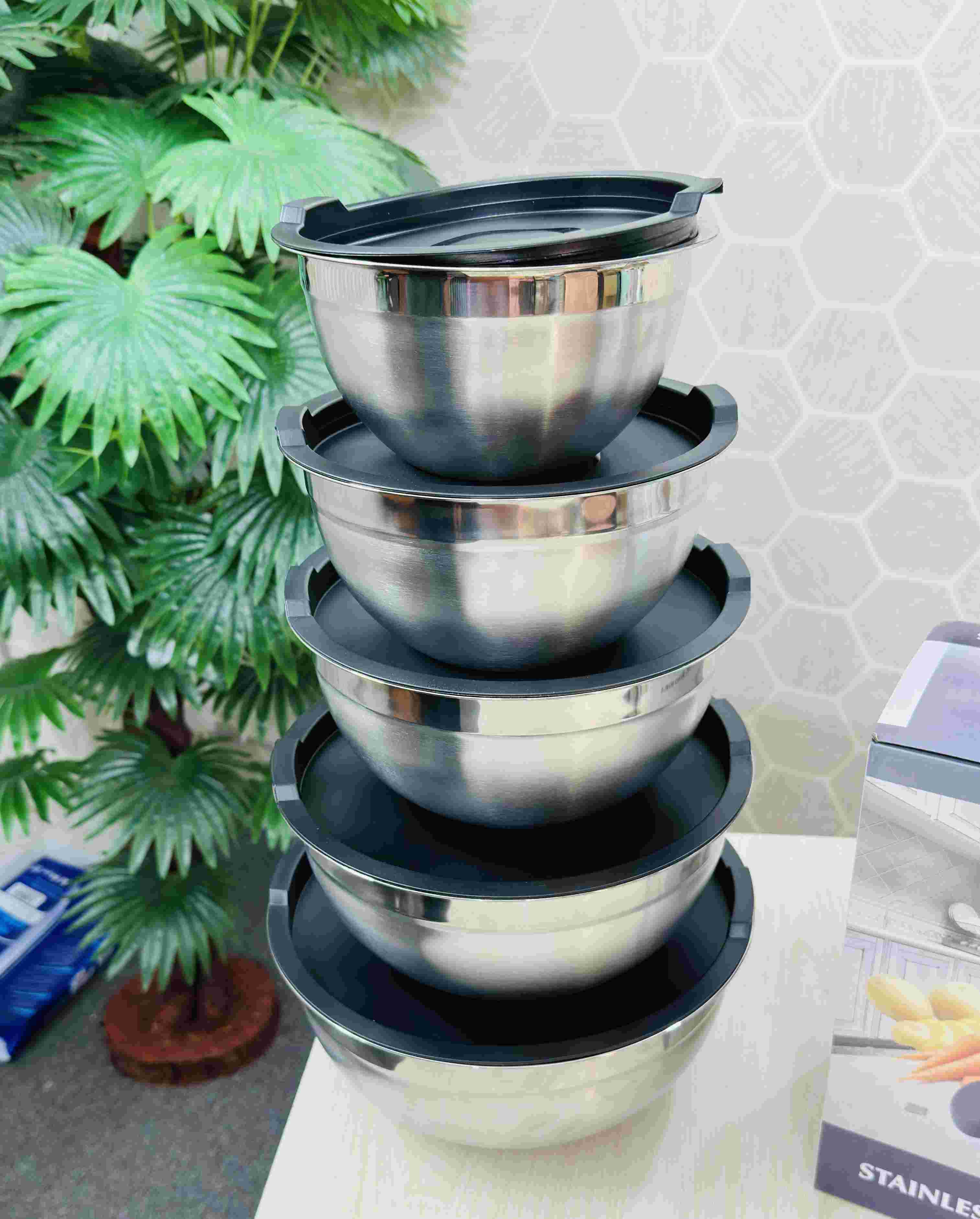 Non Silicon Bottom 5Pcs Stainless Steel Mixing Bowls 18-26cm